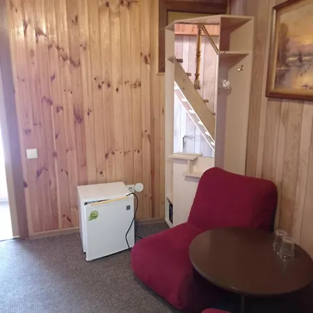 Zakarpatska Kolyba Hotel *