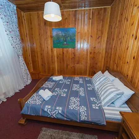 Zakarpatska Kolyba