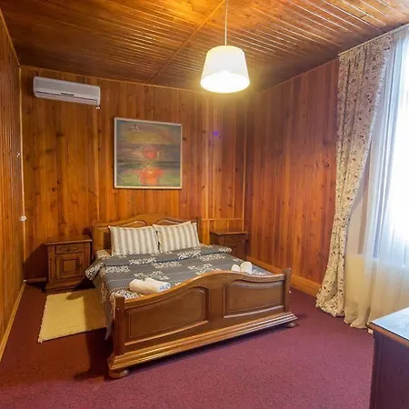 Hotel Zakarpatska Kolyba